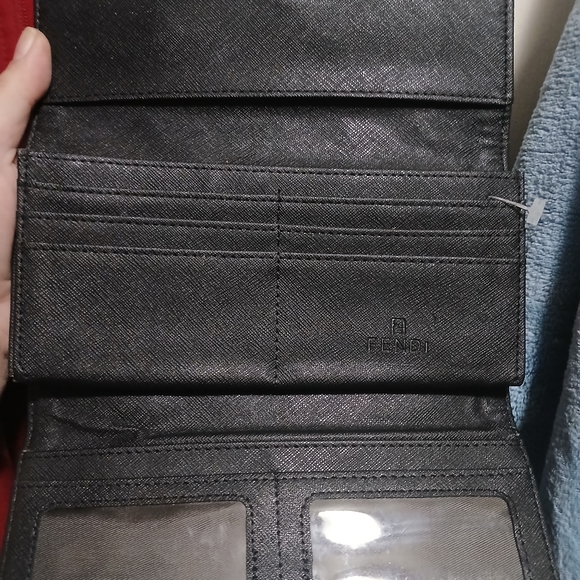 Fendi Wallet - Picture 3 of 4
